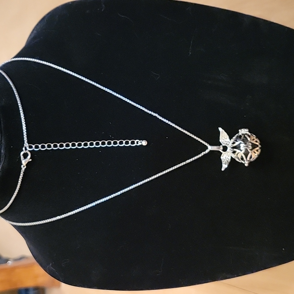 Essential Oil Angel Wings Necklace - Silver
